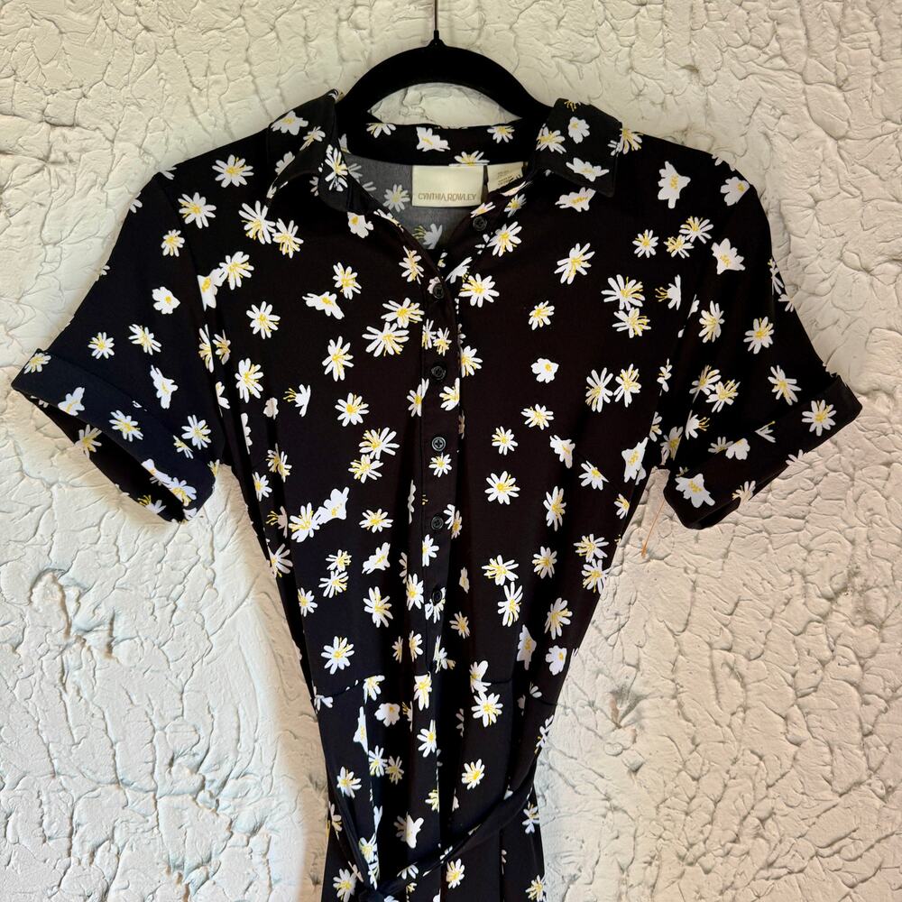 Cynthia Rowley Daisy Print Black Floral Shirt Cottagecore Button Front Size 12